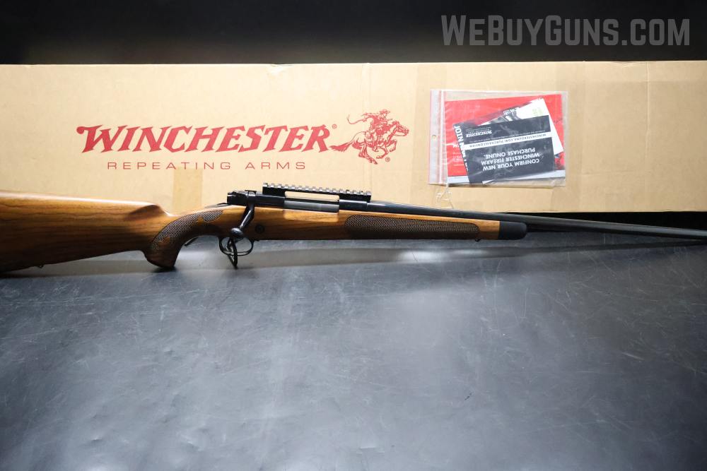 Winchester Model 70 Super Grade Bolt Action Rifle .30-06 Springfield-img-0
