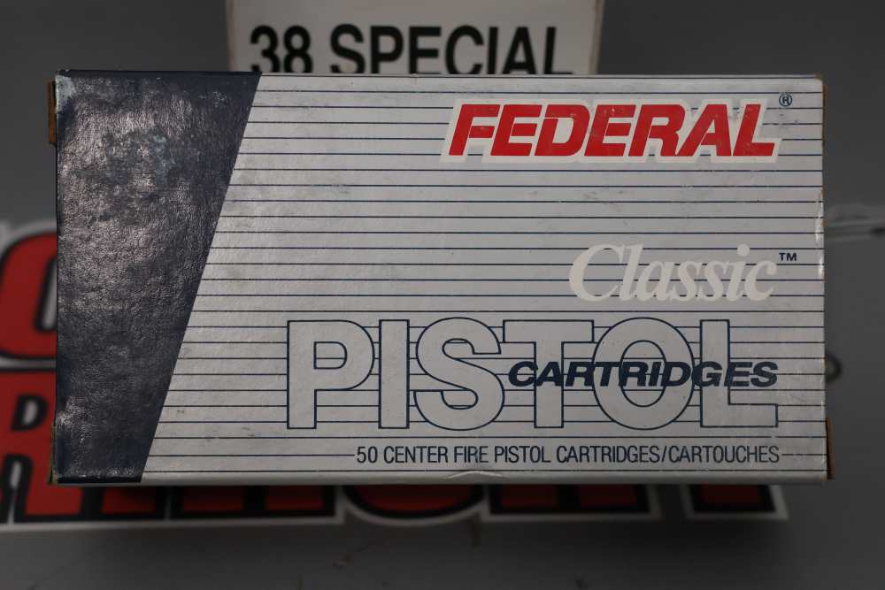 Mixed Lot O' 200rds of .38SPL FMJ & HP Ammo - Win., Federal & PMC -img-8
