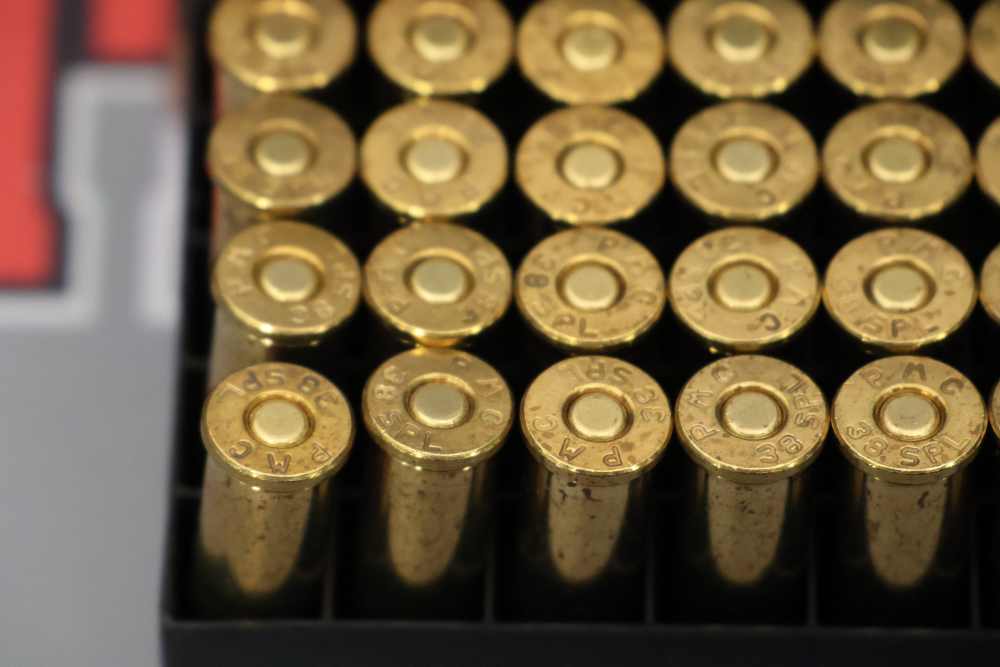 Mixed Lot O' 200rds of .38SPL FMJ & HP Ammo - Win., Federal & PMC -img-5