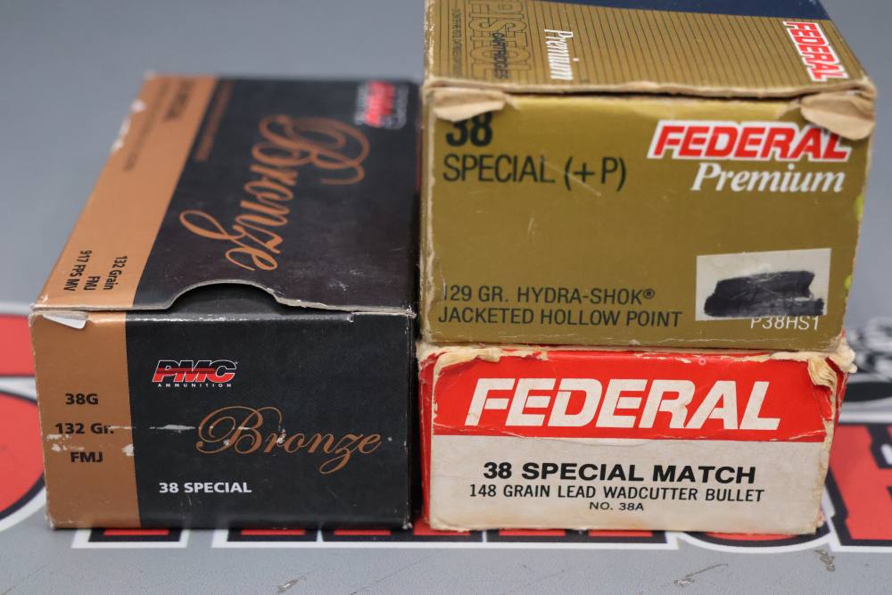 Mixed Lot O' 120rds of .38SPL FMJ, WC & JHP Ammo - Federal & PMC-img-19