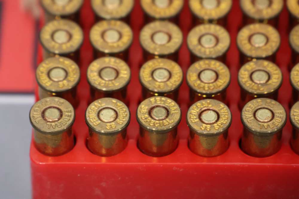 Mixed Lot O' 120rds of .38SPL FMJ, WC & JHP Ammo - Federal & PMC-img-11