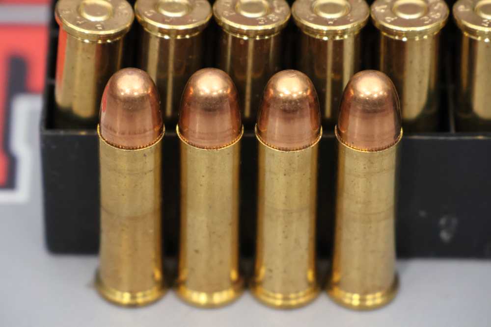 Mixed Lot O' 120rds of .38SPL FMJ, WC & JHP Ammo - Federal & PMC-img-18