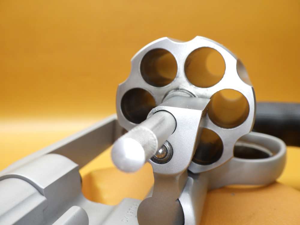 S&W Governor .45/.410 - 2-1/2" 2.75"Bbl Matte Silver-img-17