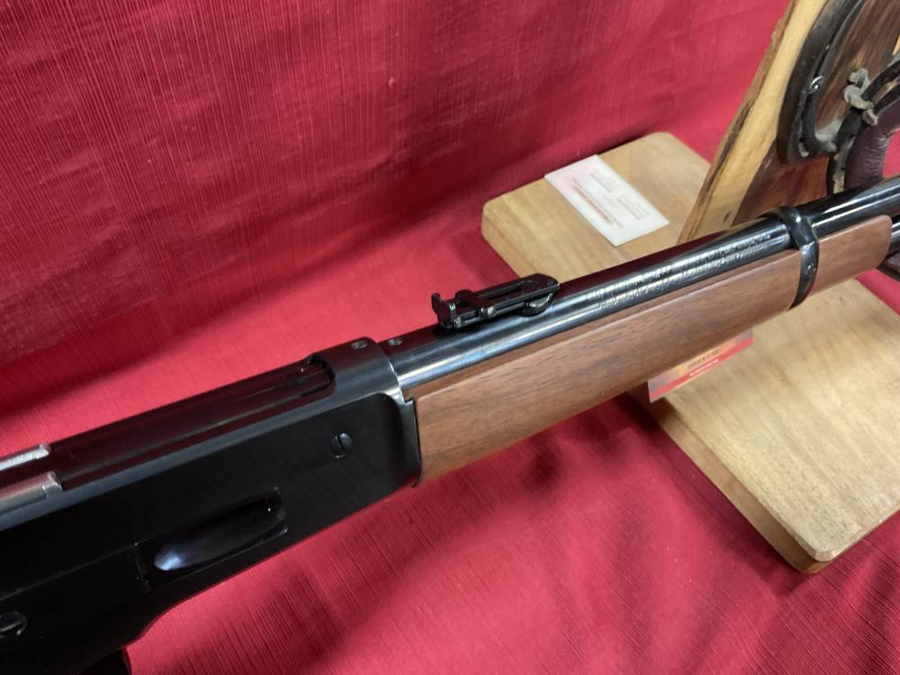 Winchester 1886 Saddle Ring Carbine 45-70 NIB-img-2