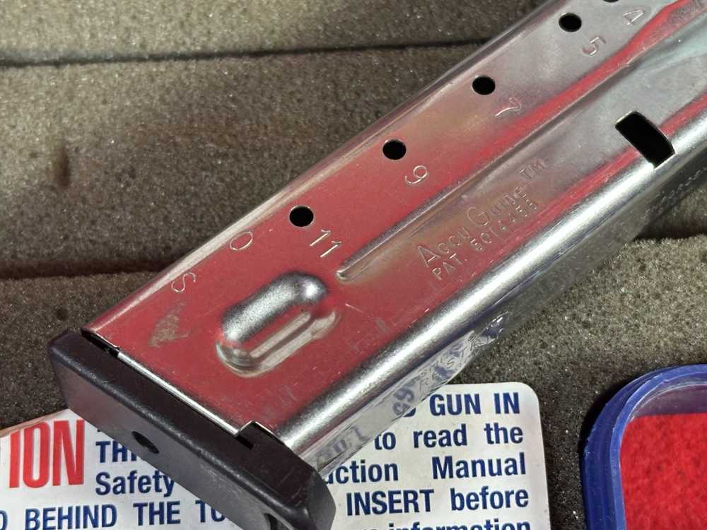 Special Order LE Smith & Wesson Mod 4006 40 S&W 4" Pistol + (2) 11 Rnd Mags-img-1