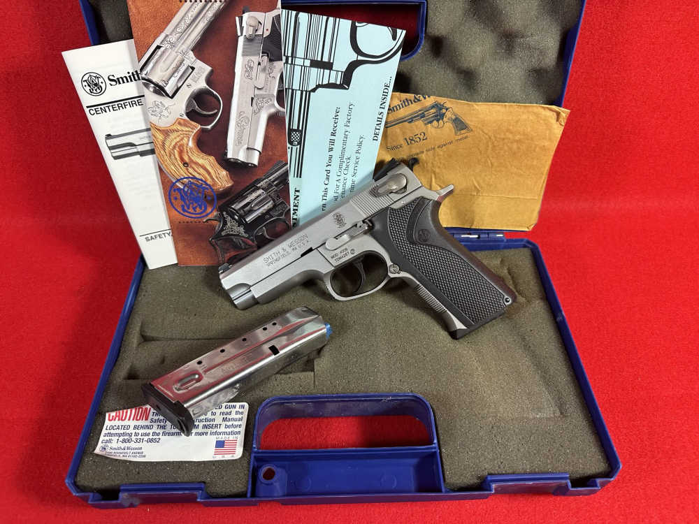 Special Order LE Smith & Wesson Mod 4006 40 S&W 4" Pistol + (2) 11 Rnd Mags-img-0
