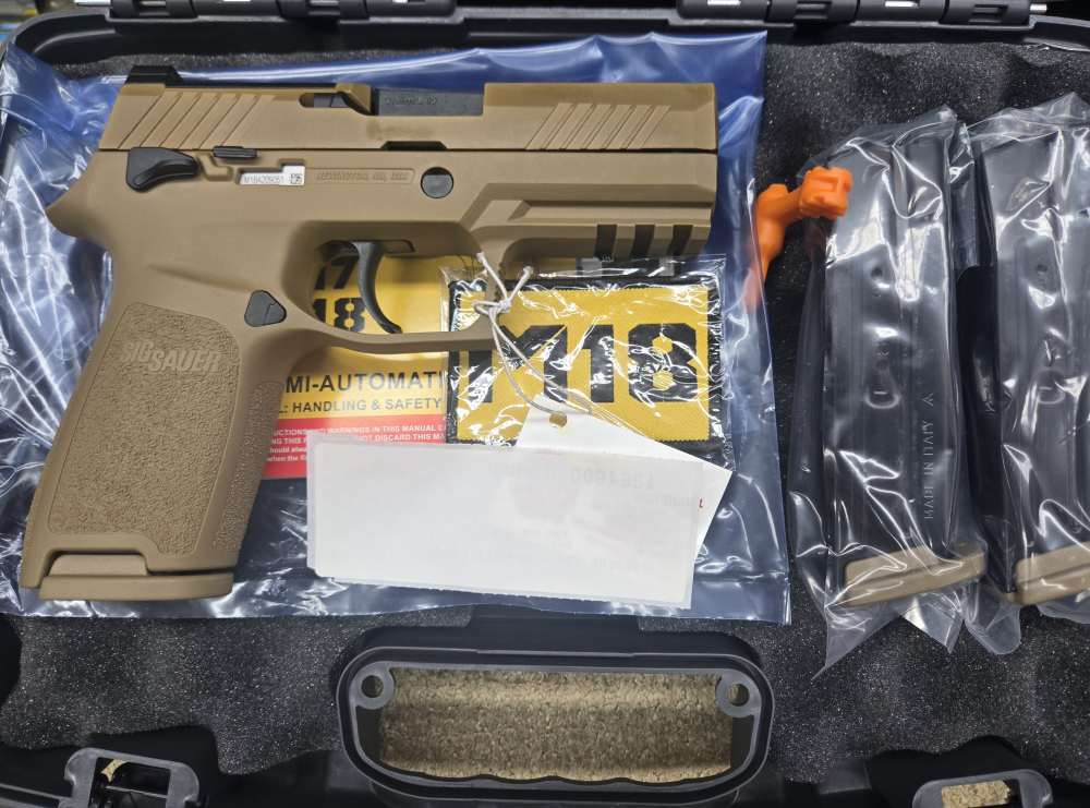 Sig Sauer M18 CSS 9mm  3.9" Barrel Brand New 3 Magazines Pistol SIGLITE-img-4