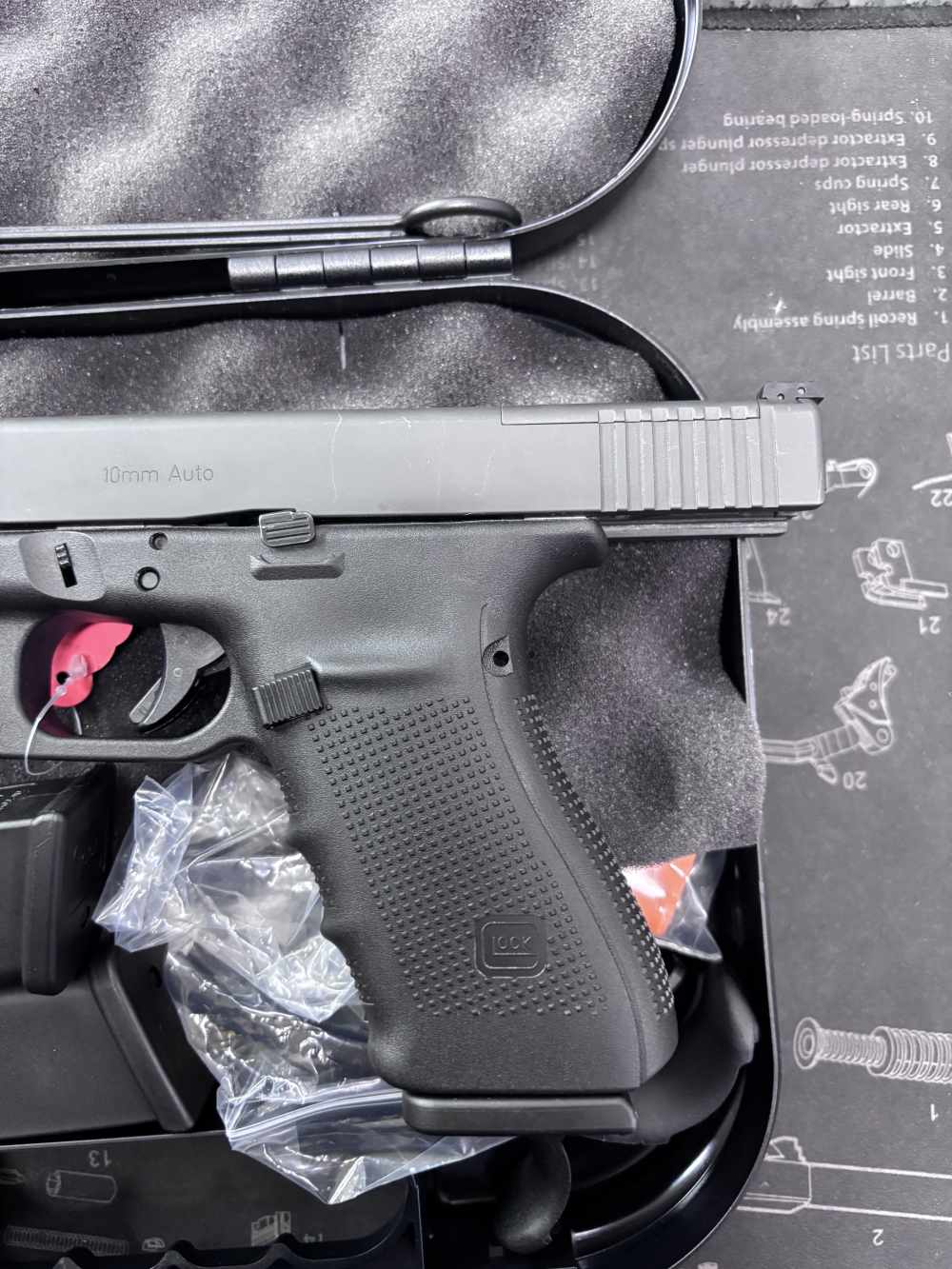Glock 40 Gen 4 10mm MOS 6” w/box 3 magazines -img-35