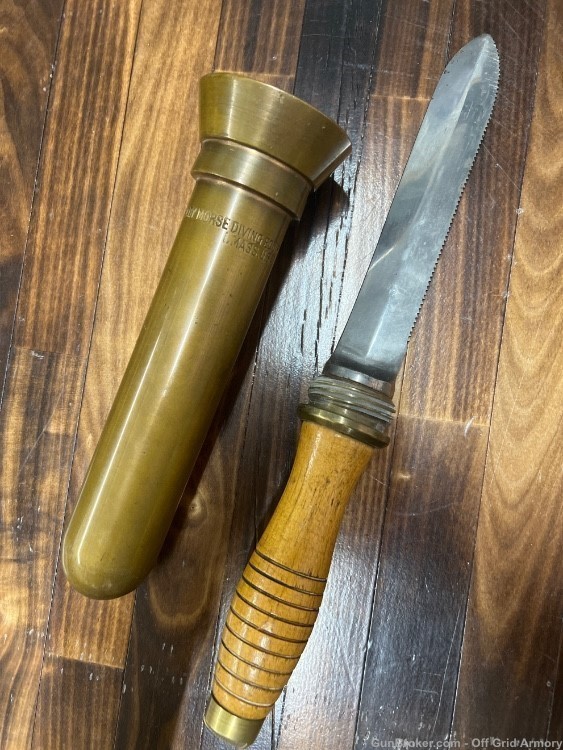 U.S. NAVY WW2 MORSE DIVE KNIFE!  BRASS!  GORGEOUS -img-5