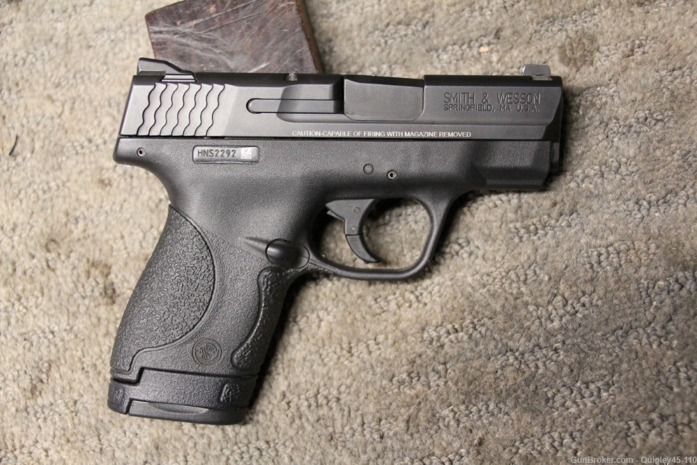 Smith & Wesson M&P 9mm Shield -img-2