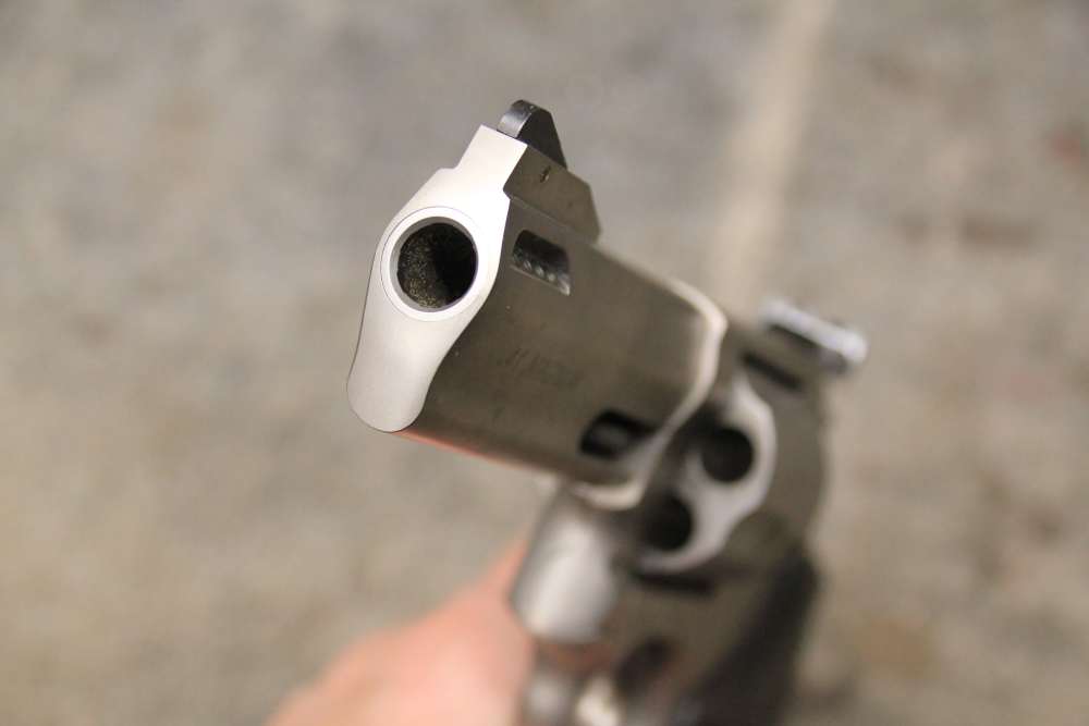 Taurus 425 Total Titanium 41 Mag -img-9