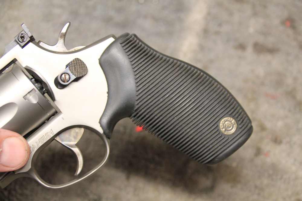 Taurus 425 Total Titanium 41 Mag -img-14