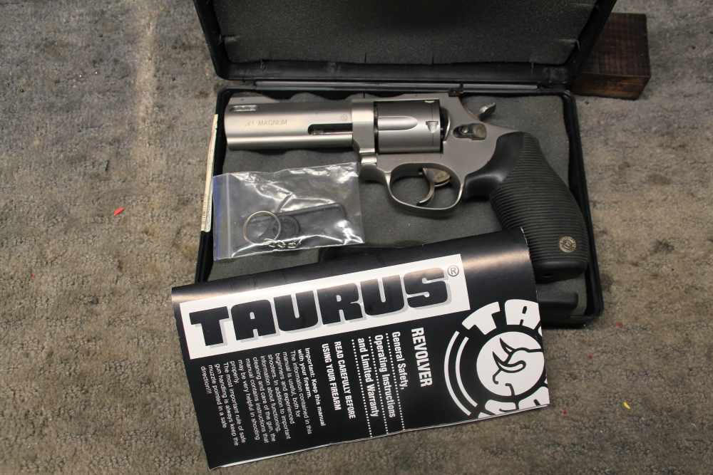 Taurus 425 Total Titanium 41 Mag -img-17
