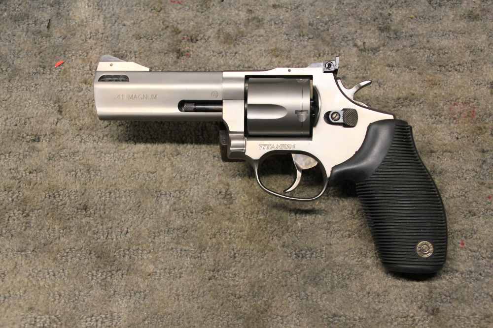 Taurus 425 Total Titanium 41 Mag -img-1