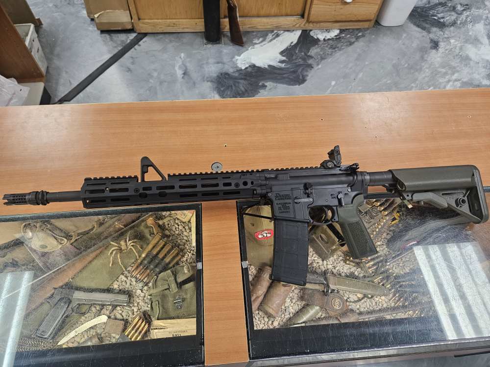 DANIEL DEFENSE M4 CARBINE RIS III 13.0 FSP AR-15 -img-1