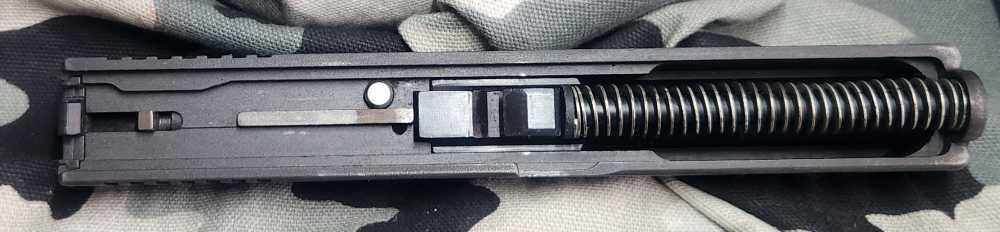Glock 17 Gen 2 9MM Complete Slide Used Great Patina 96DC Hard to Find NS-img-9