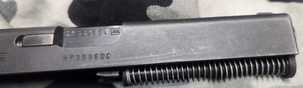 Glock 17 Gen 2 9MM Complete Slide Used Great Patina 96DC Hard to Find NS-img-2