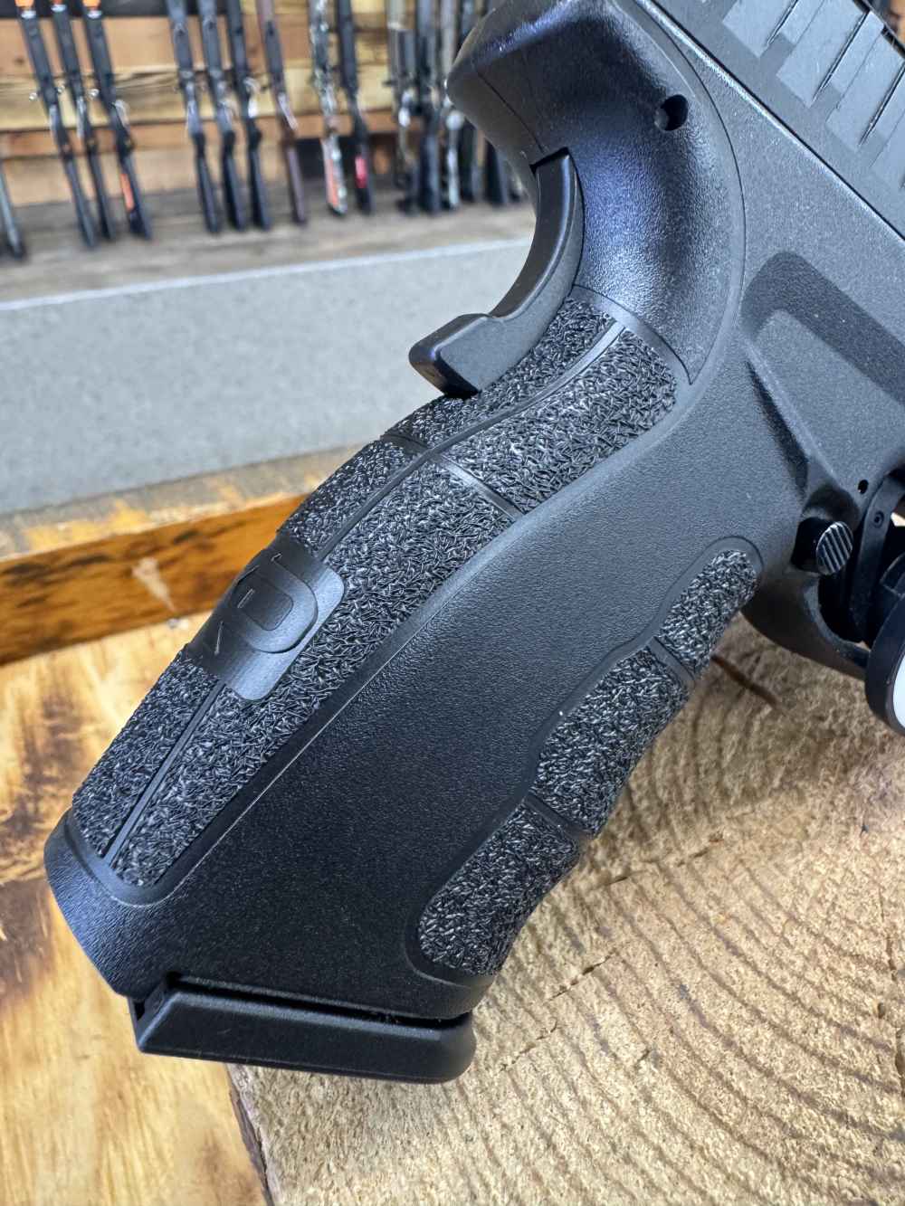 Springfield Armory XD MOD4 Pistol - 9mm Luger, 4", 16+1-img-1