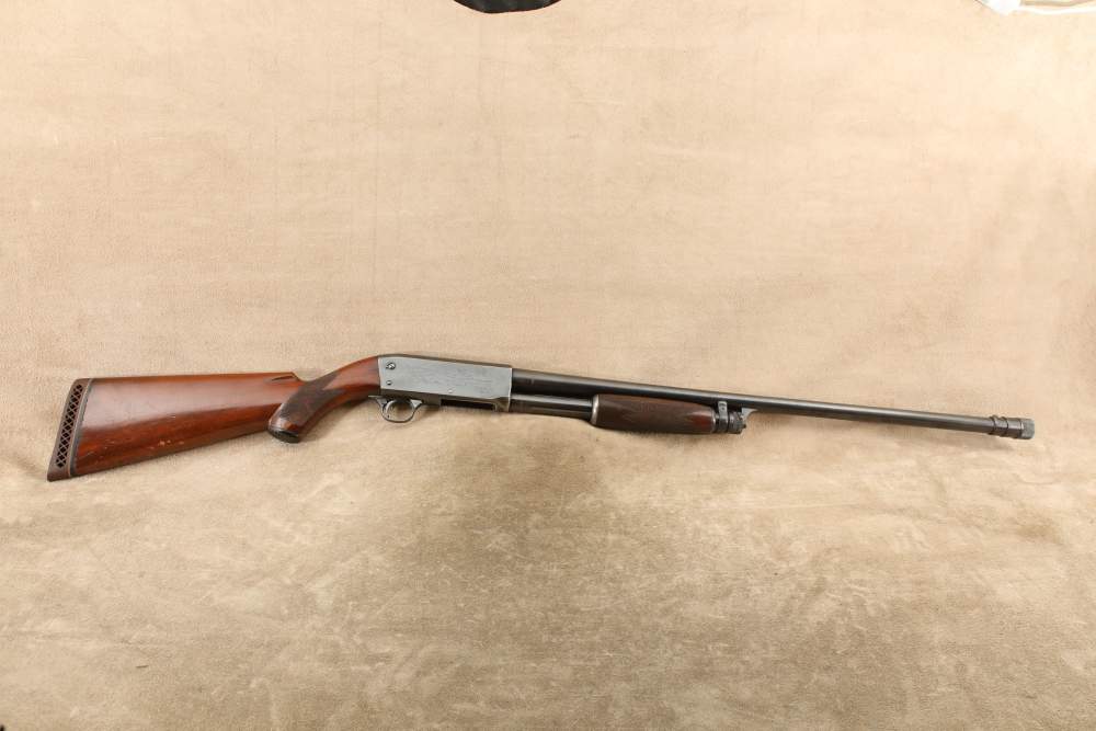 Ithaca Model 37 12 Ga 28" Pump Action Shotgun MFD 1943 C&R-img-2