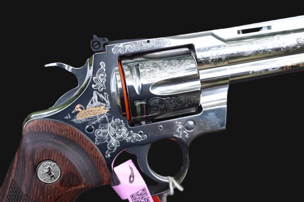 Colt Python Stainless Engraved DU .357 Magnum 6" - As New in Box-img-1