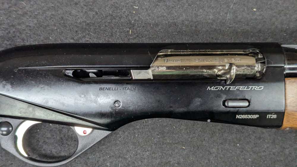 Benelli Montefeltro 20GA 24inch Semi Auto 10886 NIB-img-9