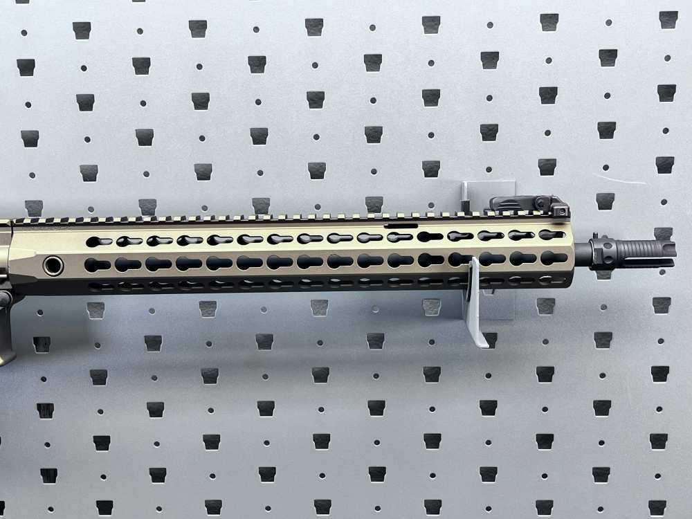 RARE KNIGHTS ARMAMENT SR-15 MOD2 BURNT BRONZE .223REM/556NATO, NO CC FEES -img-12