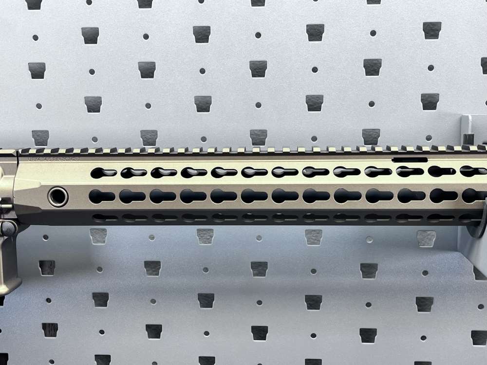 RARE KNIGHTS ARMAMENT SR-15 MOD2 BURNT BRONZE .223REM/556NATO, NO CC FEES -img-16