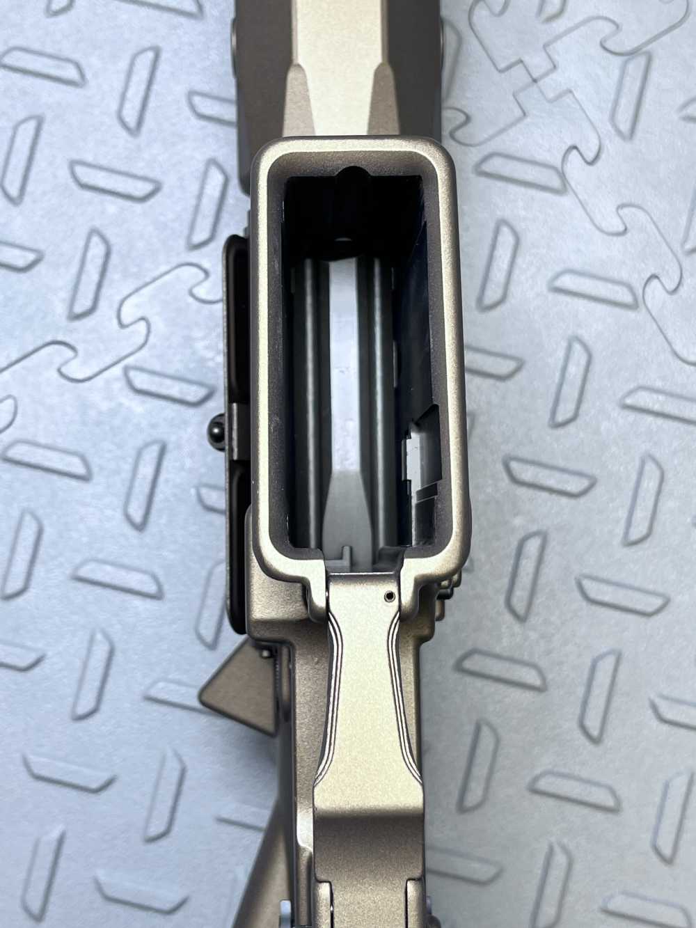 RARE KNIGHTS ARMAMENT SR-15 MOD2 BURNT BRONZE .223REM/556NATO, NO CC FEES -img-26