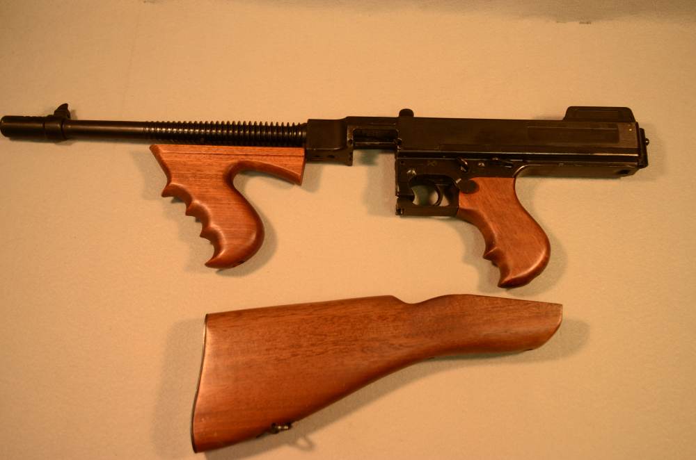 Thompson SMG Replica-img-1