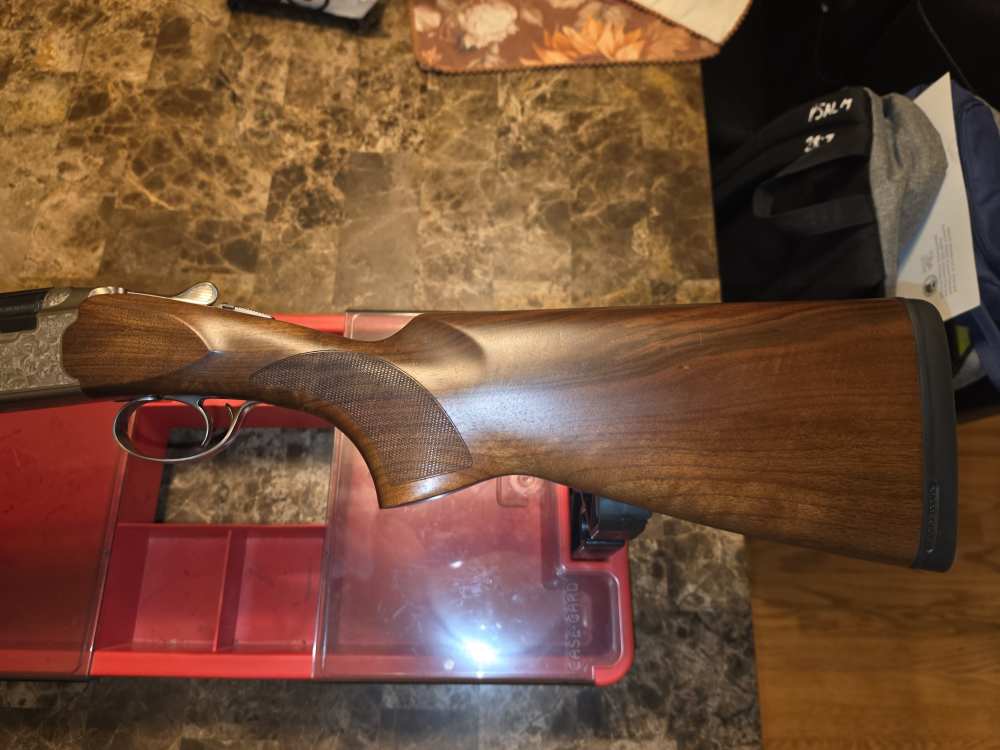 Almost new Beretta 686 silver pigeon-img-2