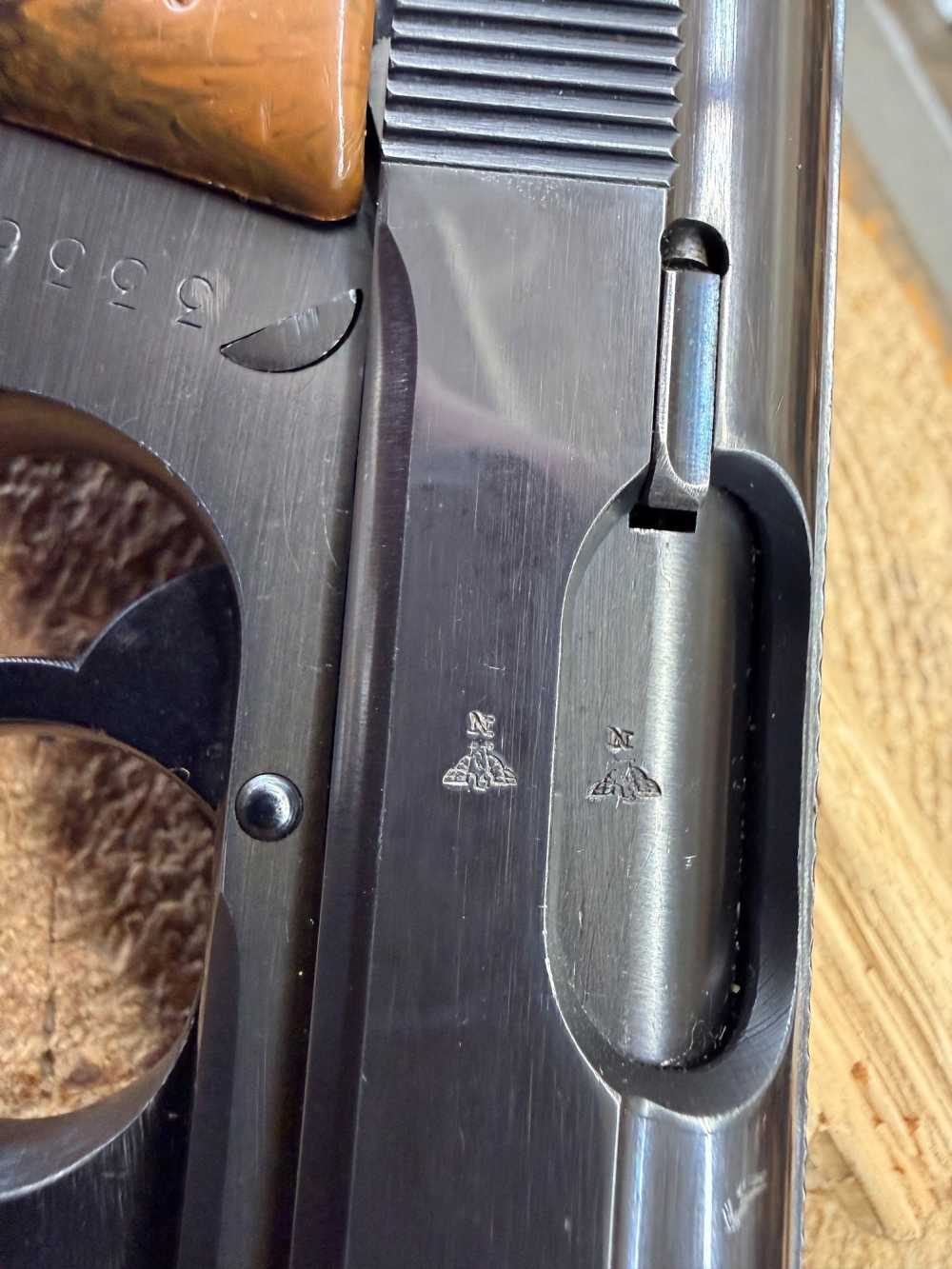 Walther ppk with 2 mags and Holster -img-8