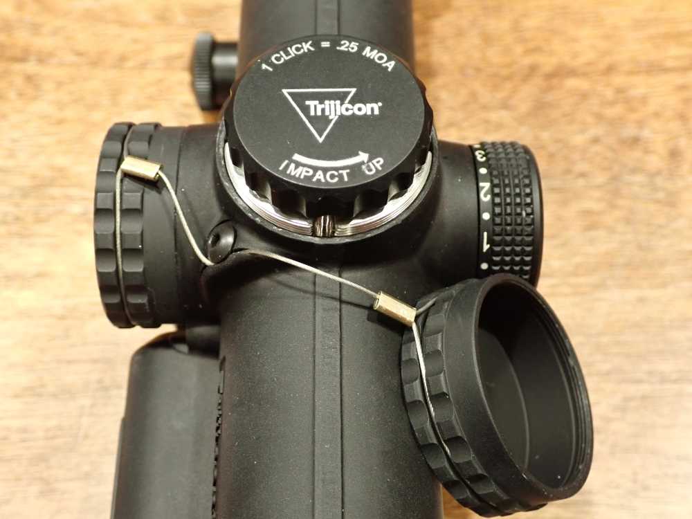 Trijicon VCOG 1-8x28 Red MOA Crosshair Reticle New-img-9