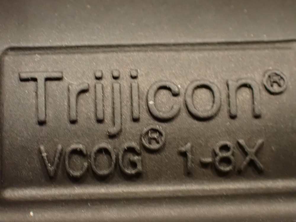 Trijicon VCOG 1-8x28 Red MOA Crosshair Reticle New-img-17