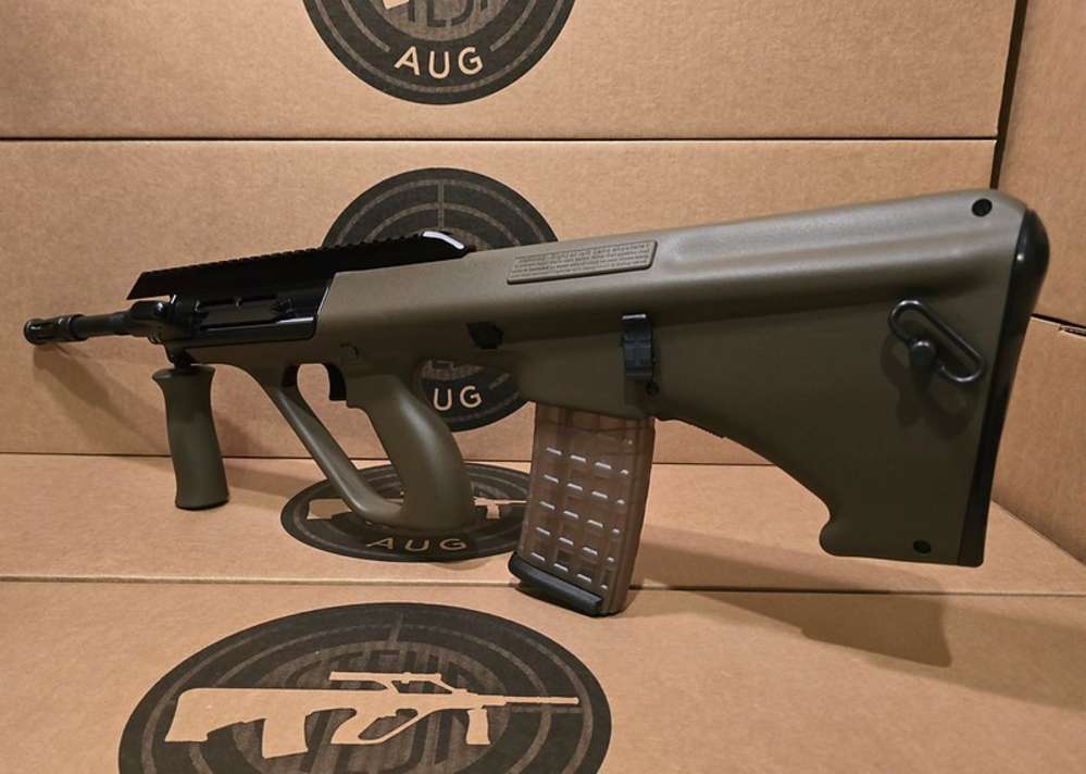 AUG Steyr Arms rifle-img-12