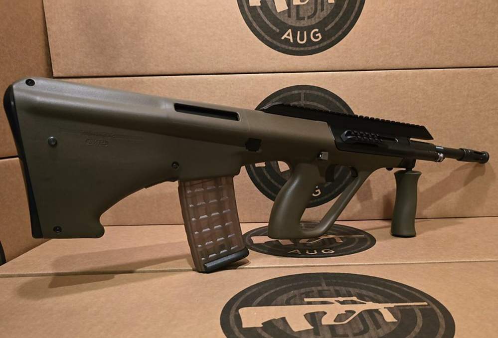 AUG Steyr Arms rifle-img-4