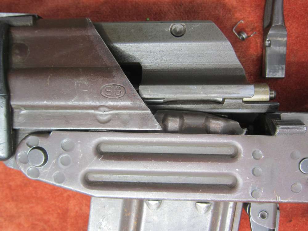 SIG 543 Parts Kit w/2 MAGs,3rdBurst,Repairbl Fore,'70s AR/AK/Galil competor-img-42