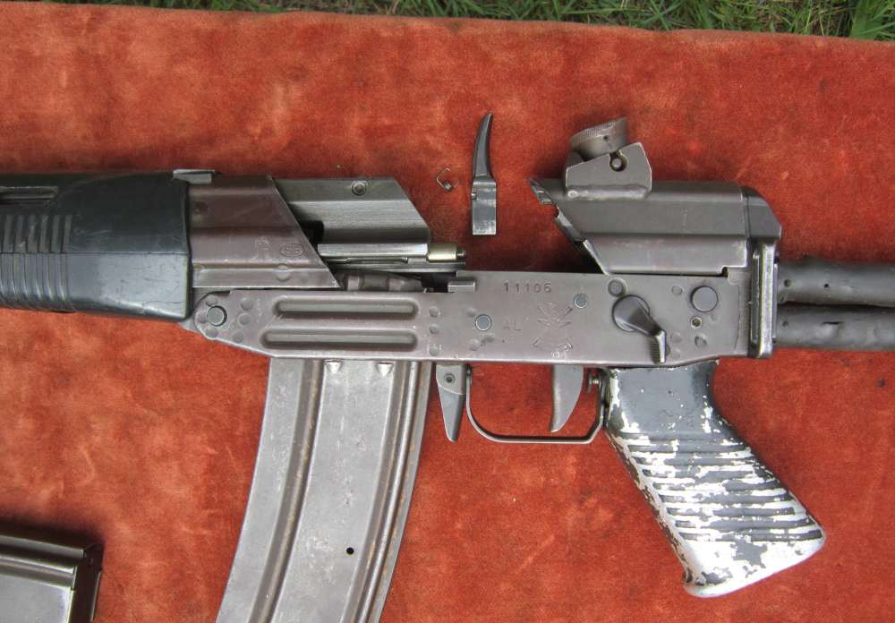 SIG 543 Parts Kit w/2 MAGs,3rdBurst,Repairbl Fore,'70s AR/AK/Galil competor-img-39