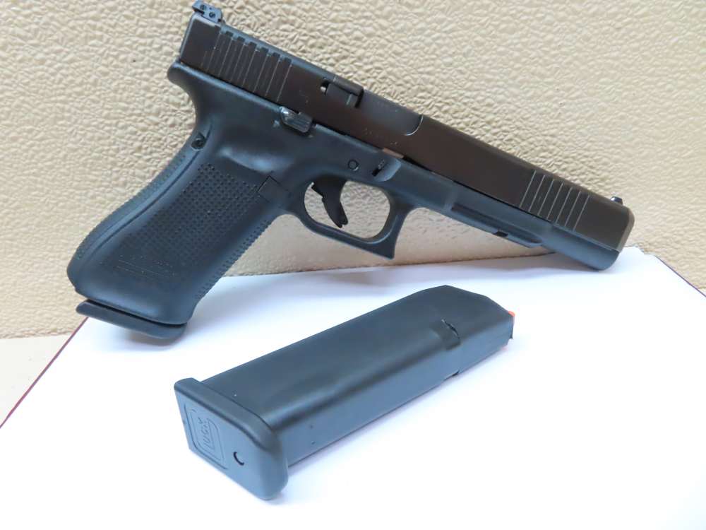 GLOCK 17L Gen5 MOS – 9mm – Long-Slide Precision – MINT / -img-2