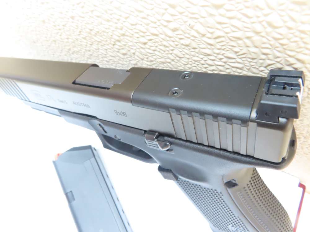 GLOCK 17L Gen5 MOS – 9mm – Long-Slide Precision – MINT / -img-17