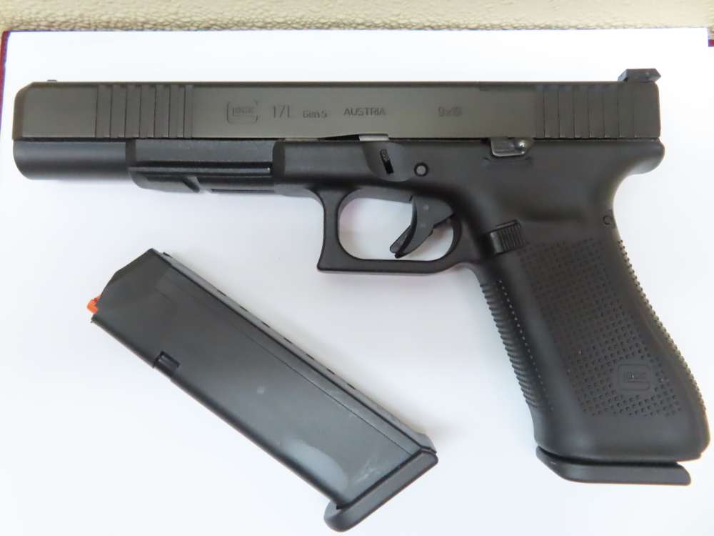 GLOCK 17L Gen5 MOS – 9mm – Long-Slide Precision – MINT / -img-21