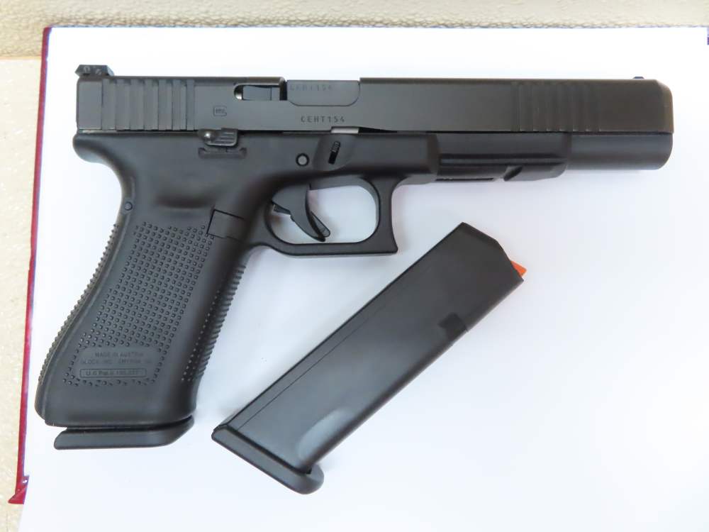 GLOCK 17L Gen5 MOS – 9mm – Long-Slide Precision – MINT / -img-23