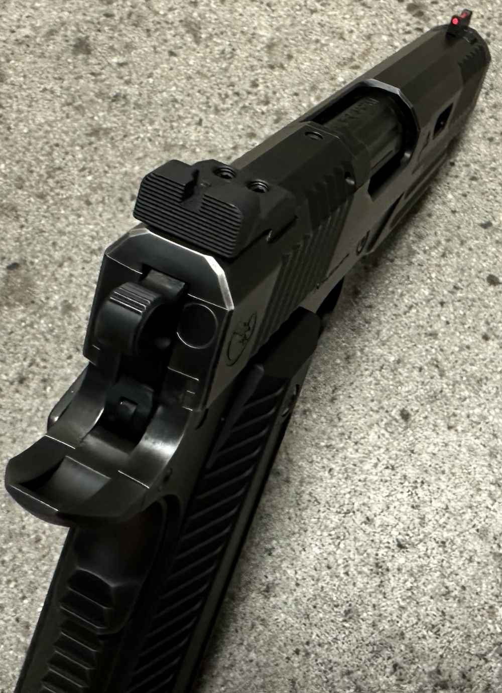 Nighthawk Custom 1911 Agent 2 Commander 4.25" 45ACP Recon IOS Smoked Nit-img-11