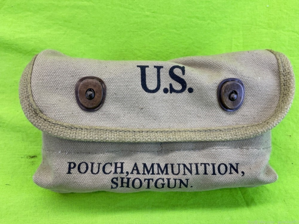 USGI Trench Gun 12 Gauge 2 3/4 In Brass Shotgun Shells In Pouch WWII TAN-img-0