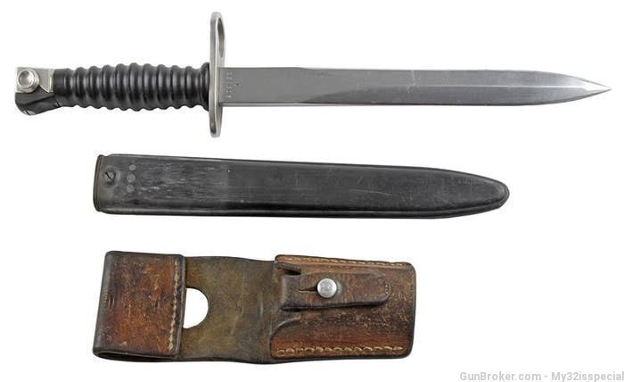 Swiss stgw 57/ sg 550-1 surplus bayonet-img-0