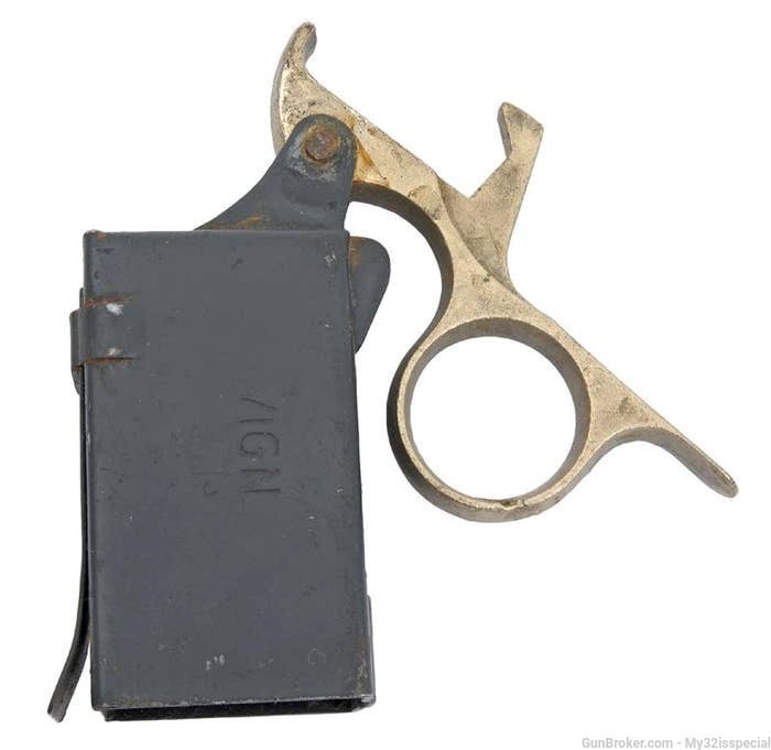 Belgian surplus 9mm vinegron smg mag loader, also works for mp 40-img-0
