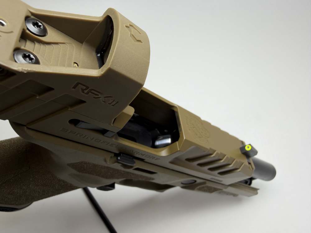 LIKE NEW! Springfield Echelon FDE 4.0C GEAR PAC w/ 4 Mags, Green Dot, Bag-img-8