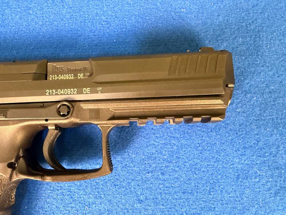Heckler & Koch H&K P30L 9mm 4" barrel Pistol Decocker 2X 17Rd Mags-img-4