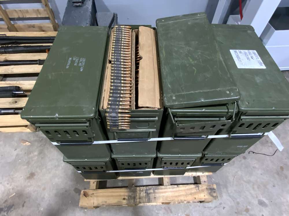 NO LAW LETTER M134 COMPLETE SET UP WITH AMMO-img-61