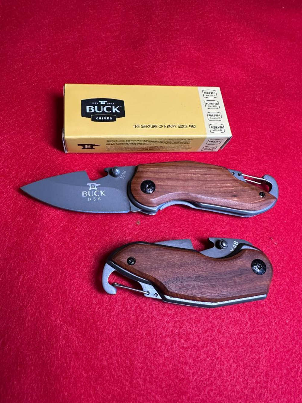 Buck Pocket Knife Wooden Grips -img-0