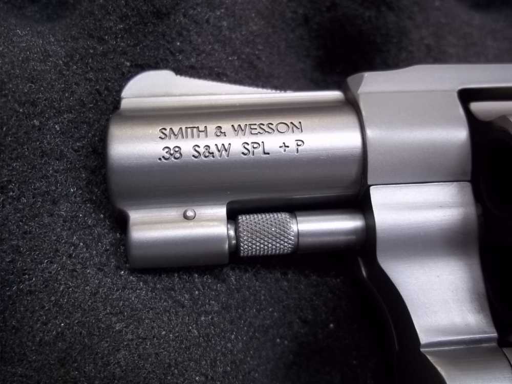 SMITH AND WESSON 638-3 AIRWEIGHT LIKE NEW 38+P ESTATE GUN -img-3